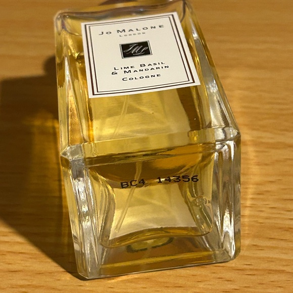 FULL Jo Malone Lime Basil & Mandarin Cologne 3.4 fl oz /100 ml - Picture 8 of 10